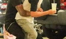 娱乐吃瓜酱爸爸在线观看,揭秘网络红人背后的故事